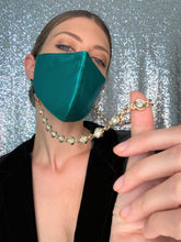 Load image into Gallery viewer, Satin Mask - Emerald - Maskela